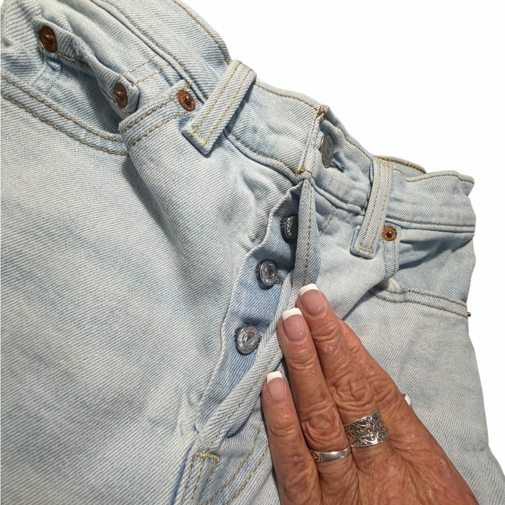 Levis Ribcage Boot Light Wash High Rise Jeans Sz 26 x 33 - Picture 15 of 15